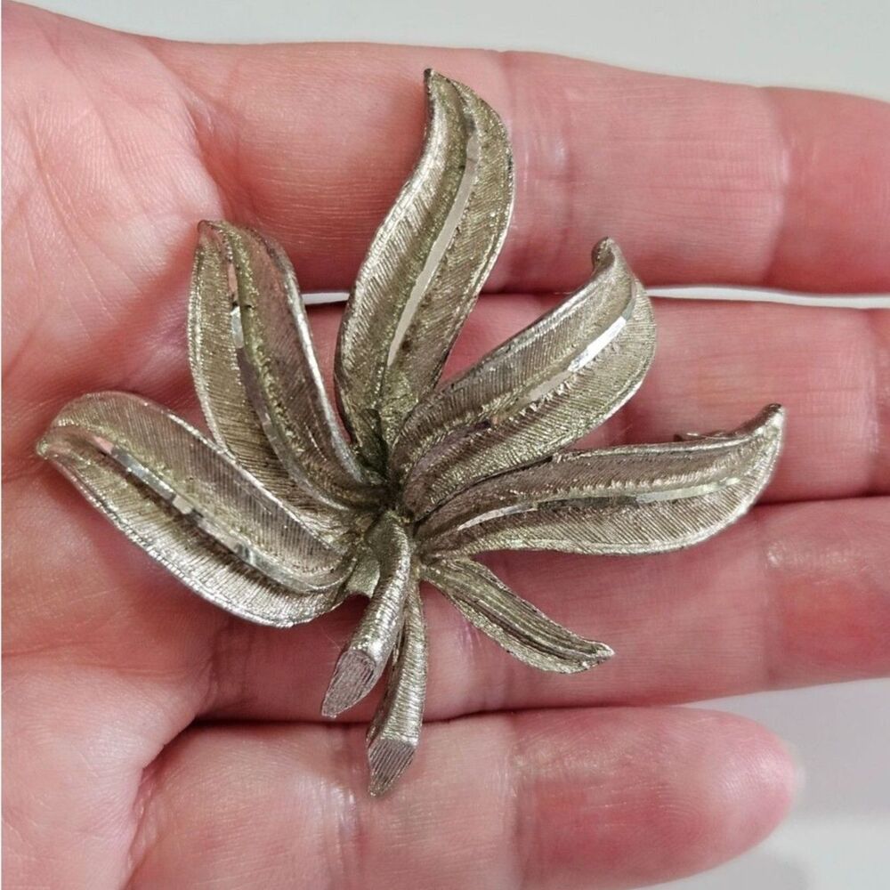 J.S. Silver Tone Vintage Leafy Feathery Brooch